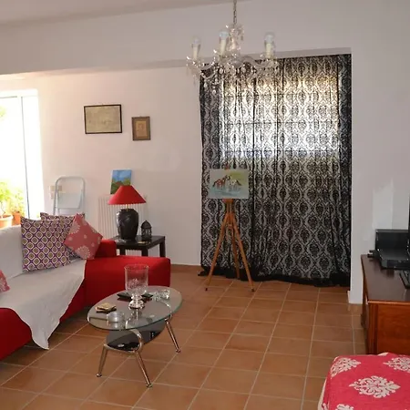 Apartment Marilia Poolside *